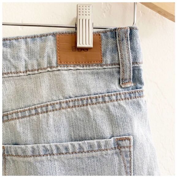 BDG High Rise Dree Cheeky Distressed Jean Shorts - Picture 5 of 8